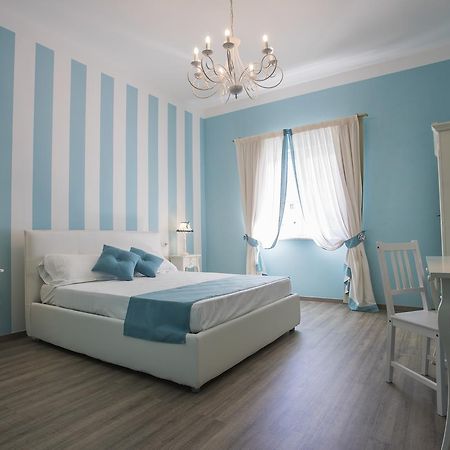 Les Suites Magnolia Όλμπια Εξωτερικό φωτογραφία
