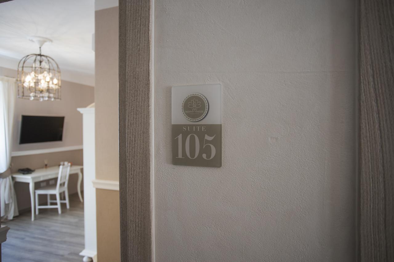 Les Suites Magnolia Όλμπια Εξωτερικό φωτογραφία