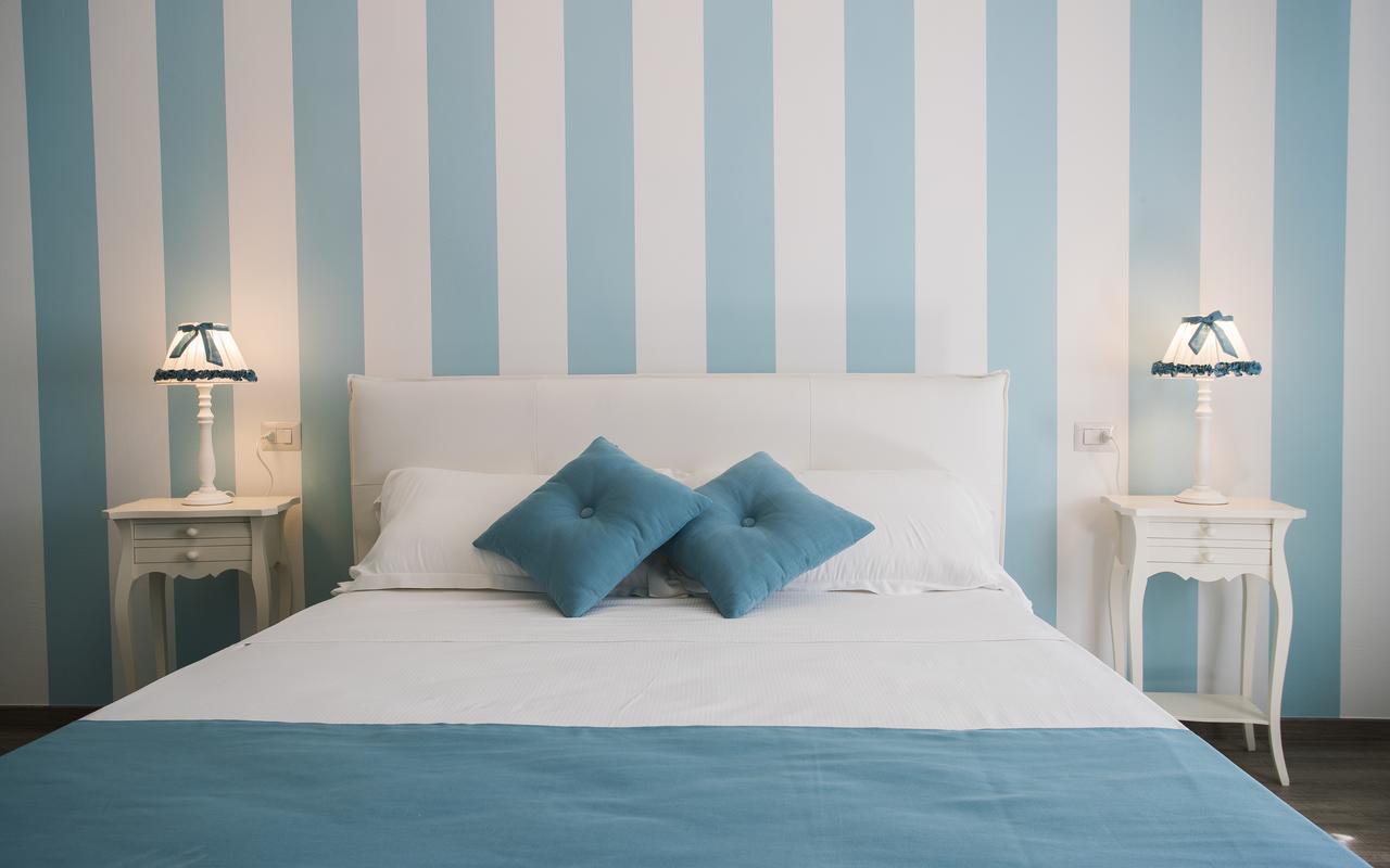 Les Suites Magnolia Όλμπια Εξωτερικό φωτογραφία